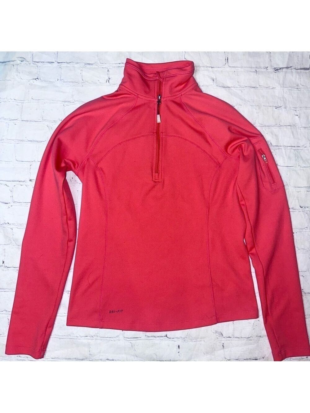 EUC Women’s XSmall Nike ACG Dri-Fit 1/4 Zip Pullover Shirt